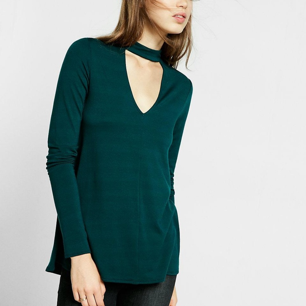 Express Cut Out Trapeze Choker Top